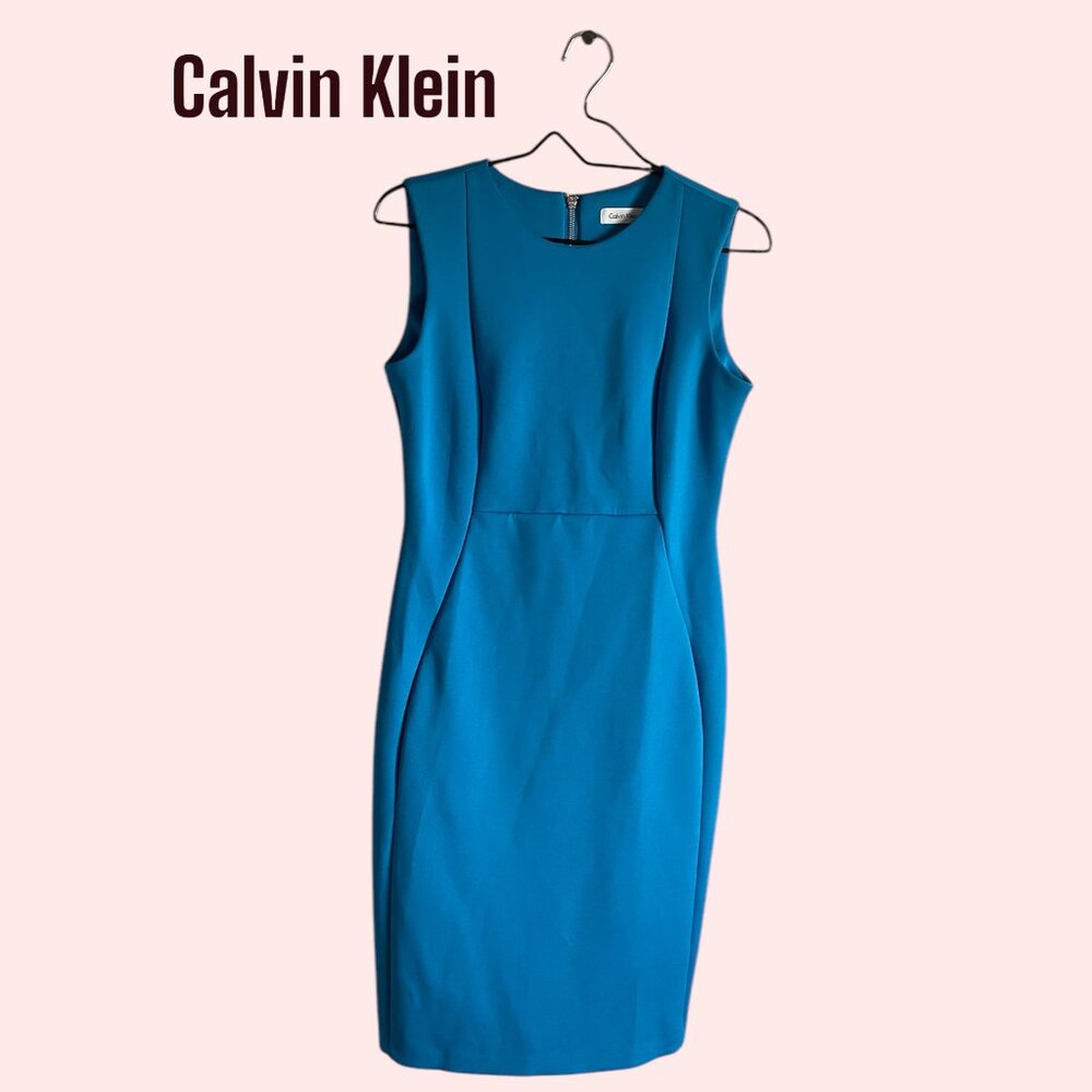 Calvin Klein Blue Sleeveless Scuba-Style Sheath Midi Dress - sleek fit  SIZE 8